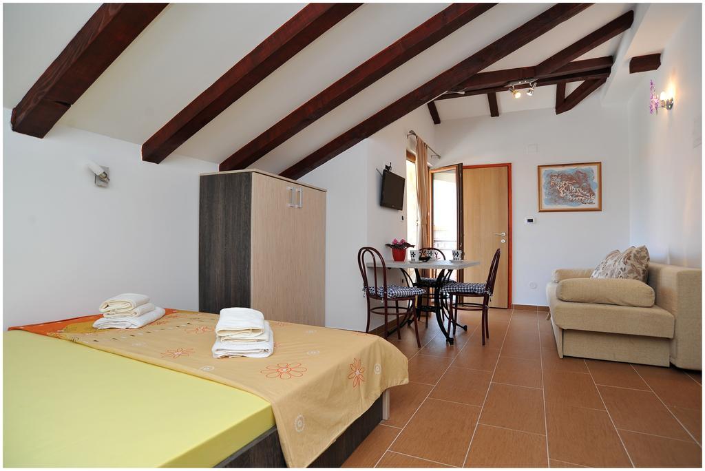 Apartments Cvita Bibinje Room photo